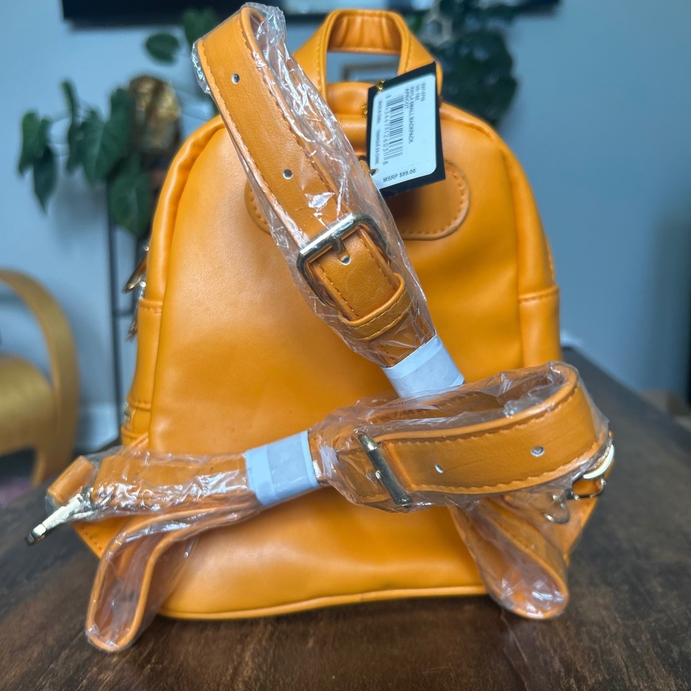 Bebe Kayla Small Backpack Women OS Apricot Orange NWT Faux Leather Mini Bag Logo - Picture 2 of 7